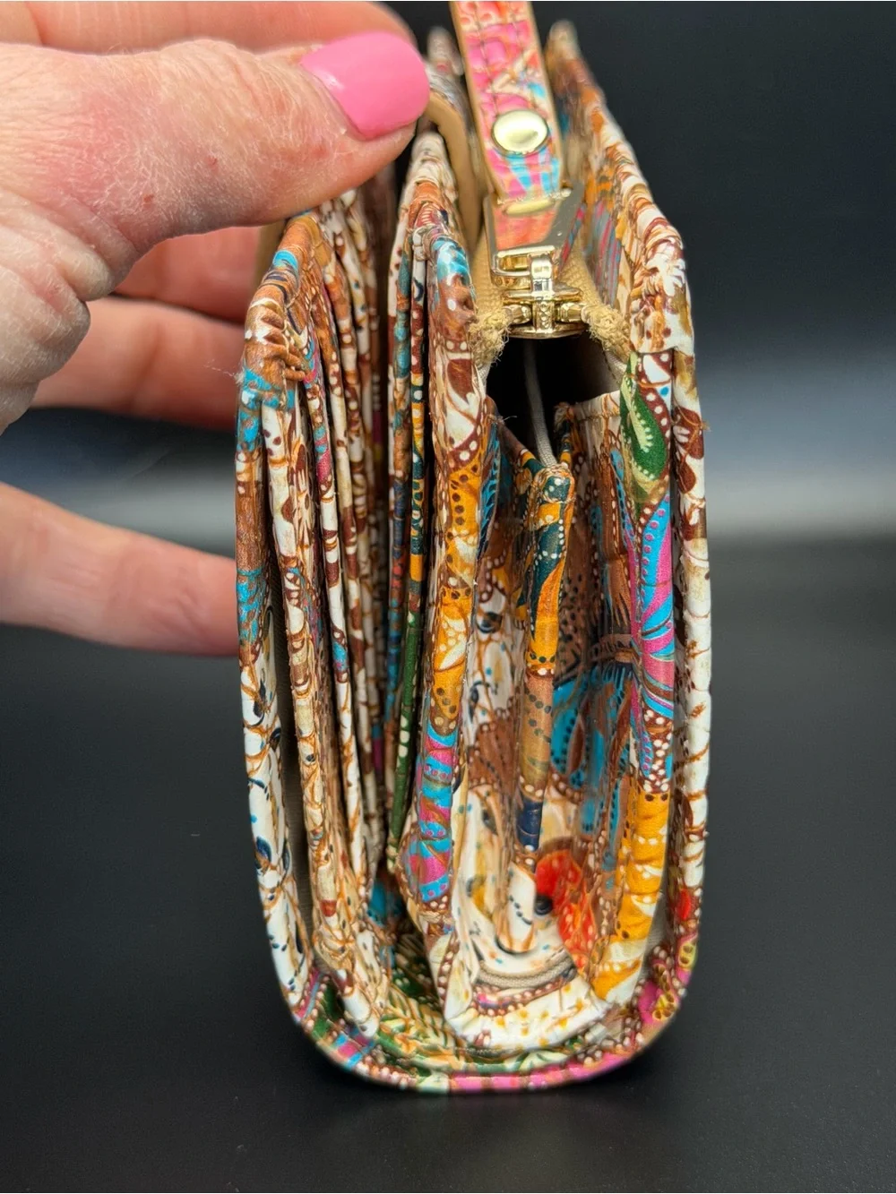 Brahmin Limited Edition Boho‎ 2010’s Marketplace Melbourne Hannah Wallet EUC